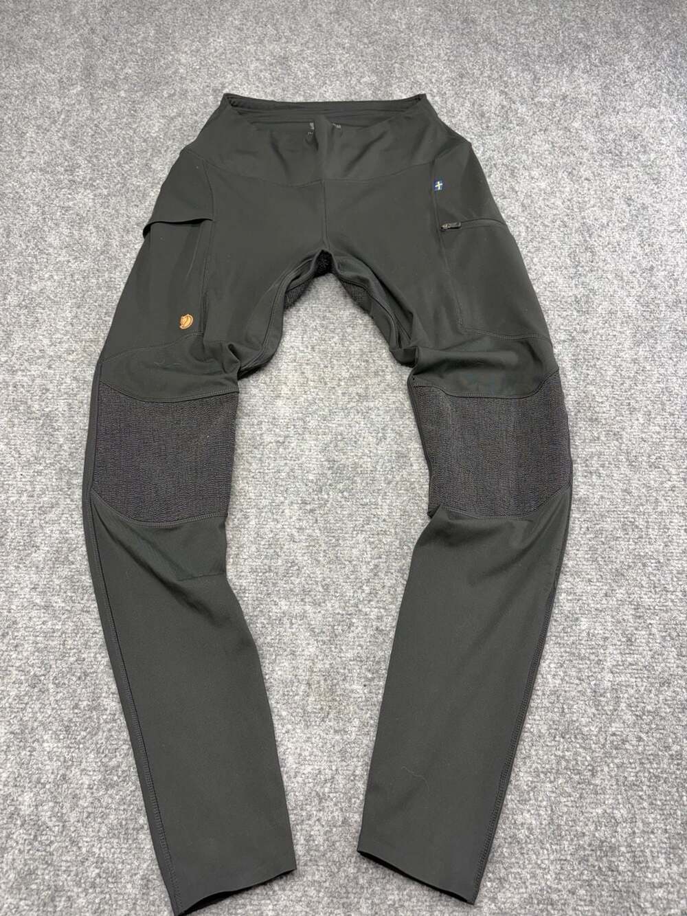 Fjallraven Abisko Trekking Tights women’s Medium Black Hiking Pants Gorpcore GUC
